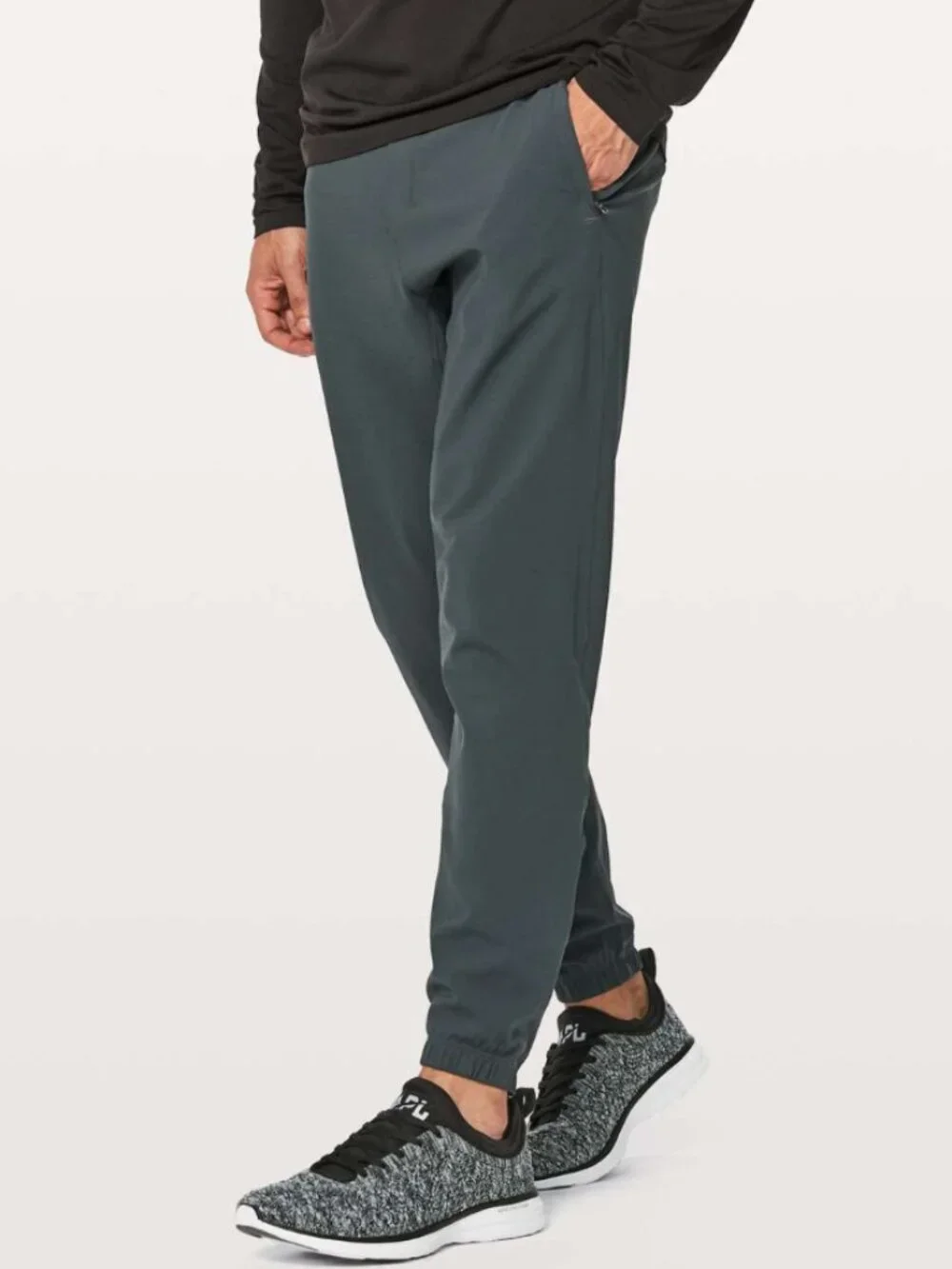 Lululemon Men's Large Surge Jogger Pant 29